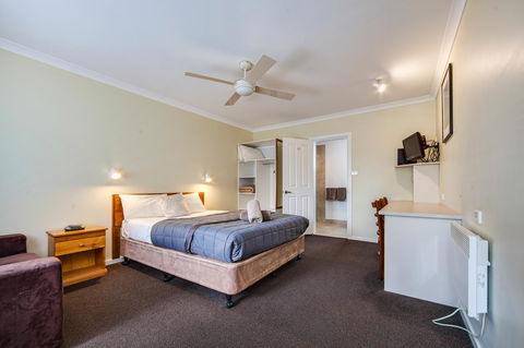 Wintersun Gardens Motel - Accommodation Bookings 10