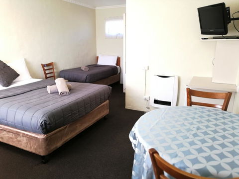 Wintersun Gardens Motel - Accommodation Bookings 11
