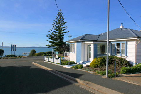 Freycinet Waters - Accommodation Bookings 0