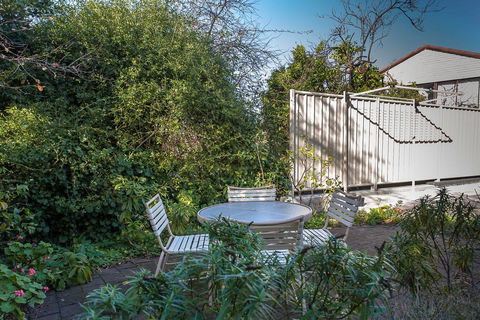 City Lights - Accommodation Bookings 11