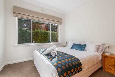 City Lights - Accommodation Bookings 15