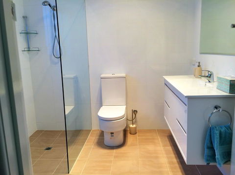 City Lights - Accommodation Bookings 14