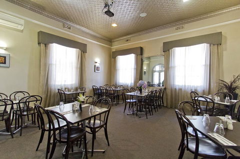 Deloraine Hotel - Accommodation Bookings 30