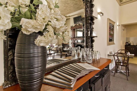 Deloraine Hotel - Accommodation Bookings 29