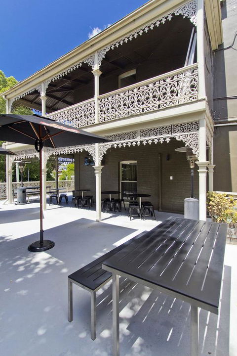 Deloraine Hotel - Accommodation Bookings 27