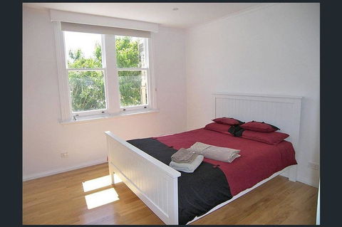 Hobart Colonial Apartment - Accommodation Bookings 12