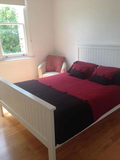 Hobart Colonial Apartment - Accommodation Bookings 13