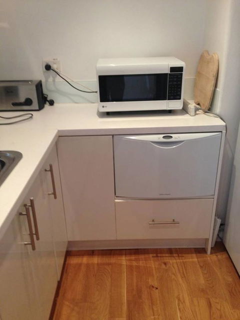 Hobart Colonial Apartment - Accommodation Bookings 3