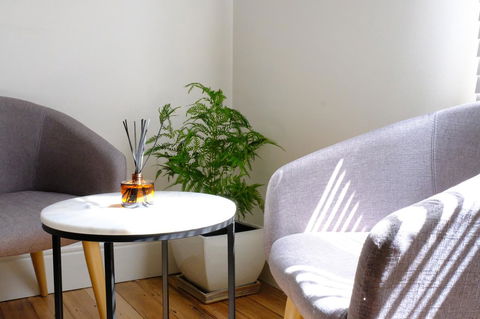 White House - Accommodation Bookings 5