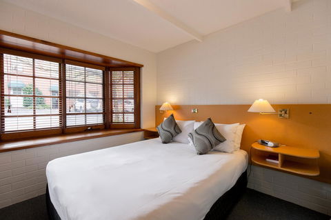 Bay Hotel Apartments - Accommodation Bookings 1