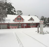 Cradle forest inn