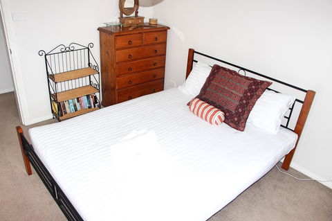 Front Row Beachfront - Accommodation Bookings 10