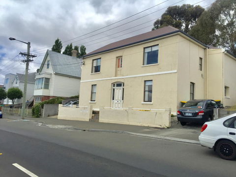 338 On Murray - Accommodation Bookings 9
