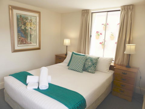 338 On Murray - Accommodation Bookings 6
