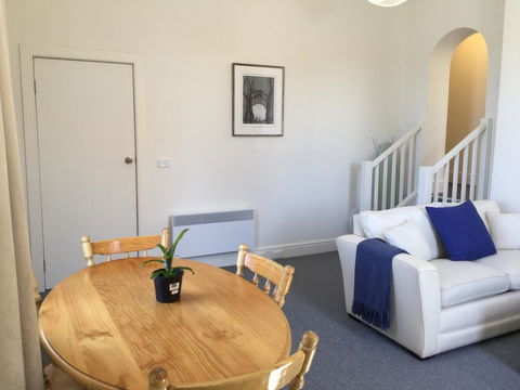 338 On Murray - Accommodation Bookings 4