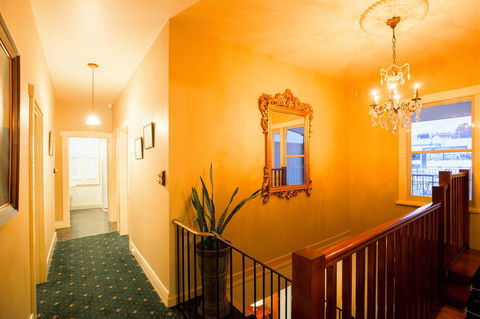 The Tasmanian Inn - Accommodation Bookings 43