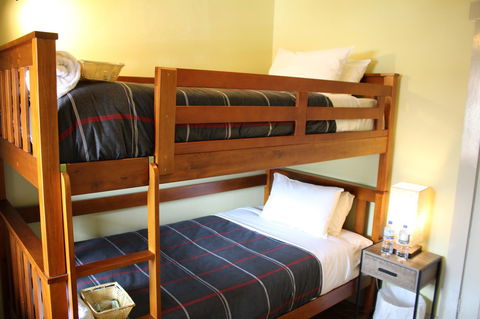 The Tasmanian Inn - Accommodation Bookings 24