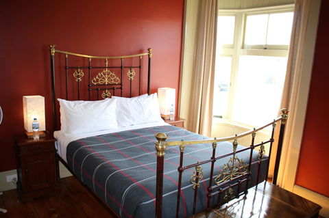 The Tasmanian Inn - Accommodation Bookings 21