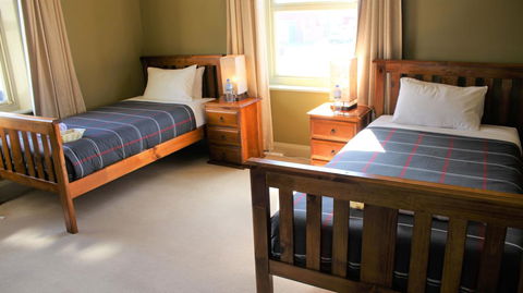The Tasmanian Inn - Accommodation Bookings 15