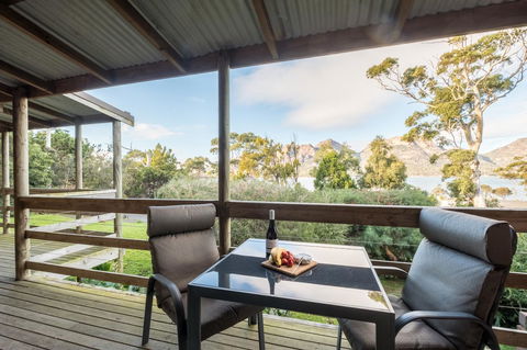 Freycinet Timber Cottage 2 - Accommodation Bookings 2