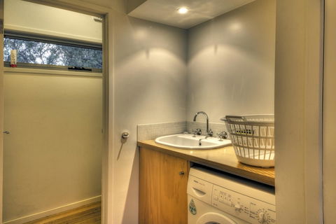 Freycinet Eco Luxe ~ Forest ~ Ocean ~ Mountain - Accommodation Bookings 18