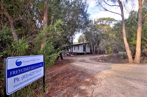 Freycinet Eco Luxe ~ Forest ~ Ocean ~ Mountain - Accommodation Bookings 14