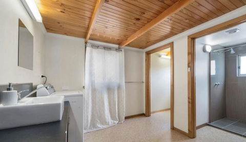 Return To Sender Lodge - Accommodation Bookings 1