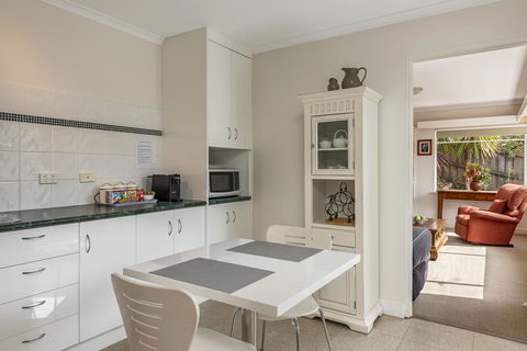 Moonrise View Apartment - Accommodation Bookings 0