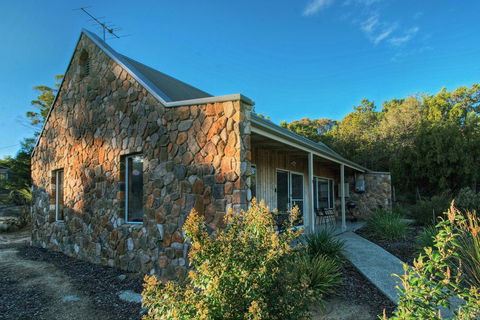 Freycinet Stone Studio 6 - Mica - Accommodation Bookings 8