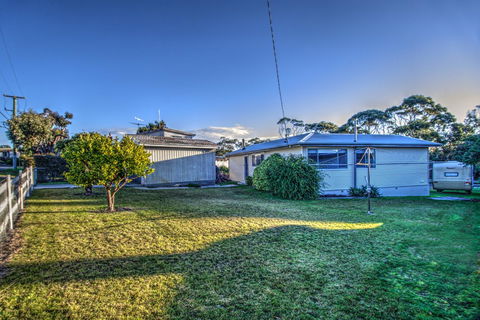 Muirs Beach Retreat - Accommodation Bookings 16