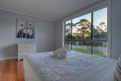 Muirs Beach Retreat - Accommodation Bookings 3
