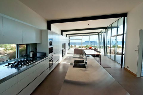 Cloudy Bay Beach House - Accommodation Bookings 31