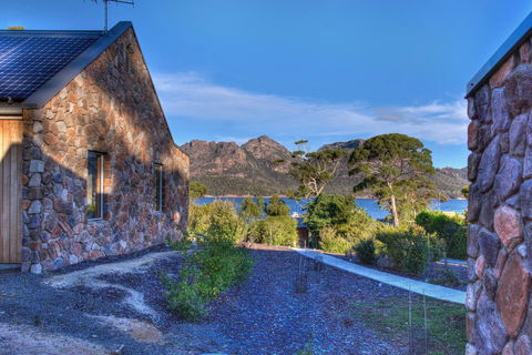 Freycinet Stone Studio 3 - Feldspar - Accommodation Bookings 3