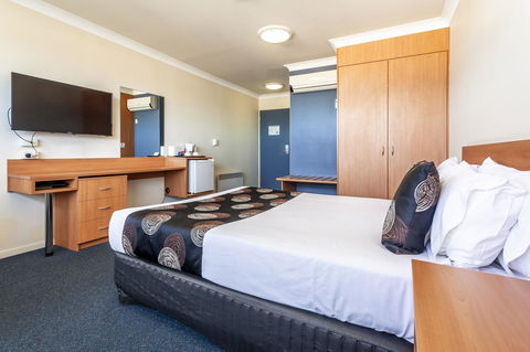 Black Buffalo - Accommodation Bookings 6