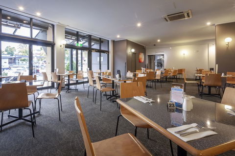 Black Buffalo - Accommodation Bookings 21