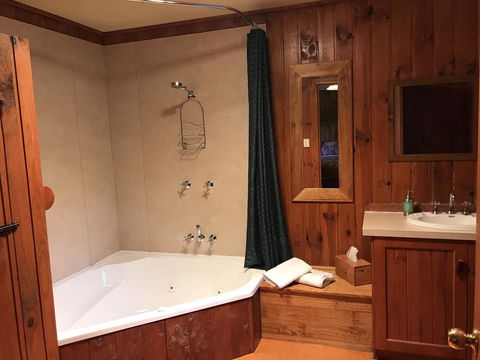 Cradle Highlander - Accommodation Bookings 26