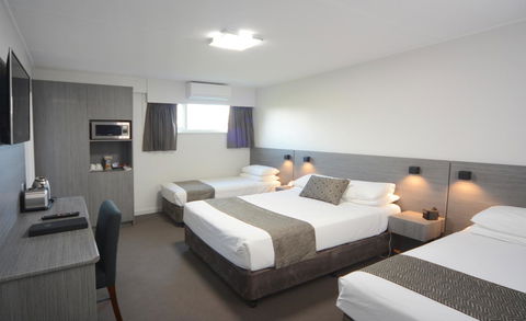 Bridge Hotel - Accommodation Bookings 1