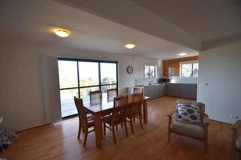Waders - Accommodation Bookings 13