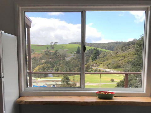 Derby Digs Cottage - Accommodation Bookings 8
