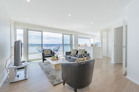 Nature & Relax House, Panoramic Sea View, Free Parking 37 - Accommodation Bookings 24