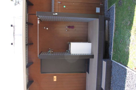 BAY OF FIRES ECO HUT Off Grid Experience At Binalong Bay - Accommodation Bookings 1
