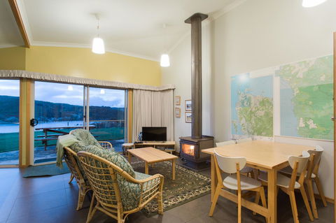 Arthur Riverfront And Sea Lodge Downstream - Accommodation Bookings 5