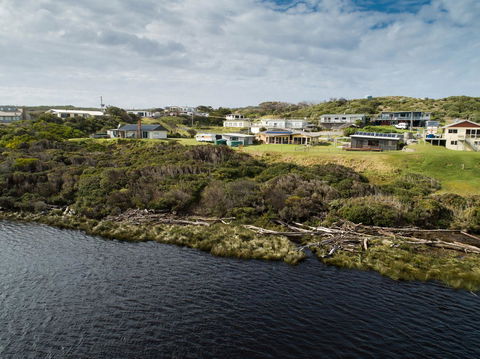 Arthur Riverfront And Sea Lodge Downstream - Accommodation Bookings 19