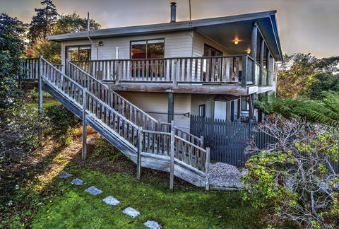 Cove Beach Apartment 2 - Accommodation Bookings 7