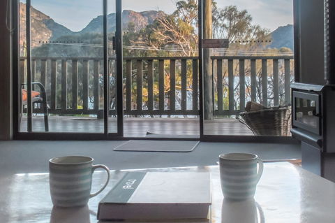 Cove Beach Apartment 2 - Accommodation Bookings 14