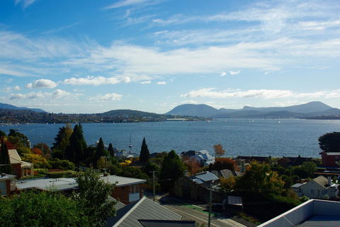567 Sandy Bay - Accommodation Bookings 5