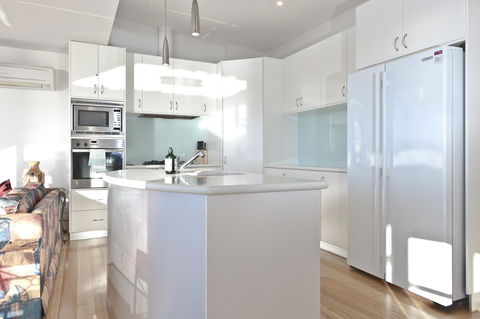567 Sandy Bay - Accommodation Bookings 6