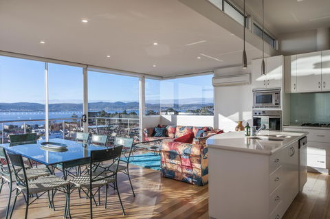 567 Sandy Bay - Accommodation Bookings 3