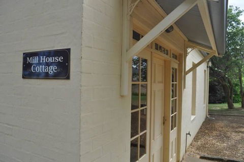 The Mill House Cottage - Accommodation Bookings 5