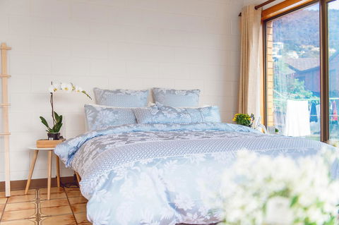 Vintage Cuddle Guest House - Accommodation Bookings 6